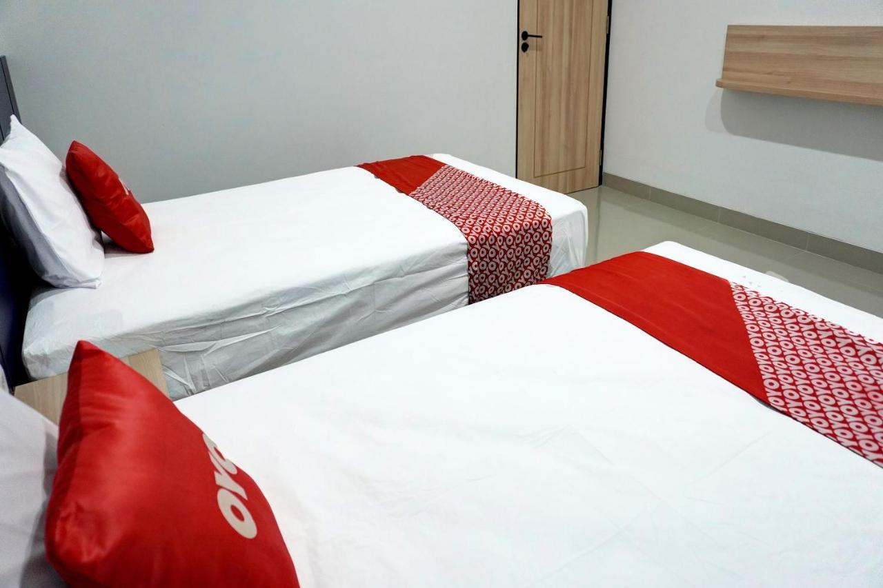 Capital O 92804 La Tansa Syariah Hotel